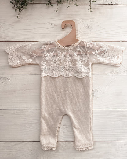 Krajkový overal Mariel přírodní