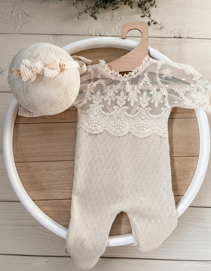 Krajkový overal Mariel přírodní