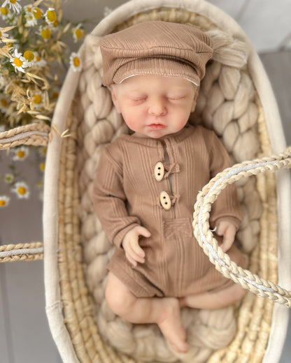 Hnědá Bekovka z kolekce Stripe