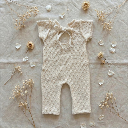 Overal Theo z kolekce Creamy Knots