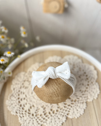 Bílá čelenka z kolekce Stripe