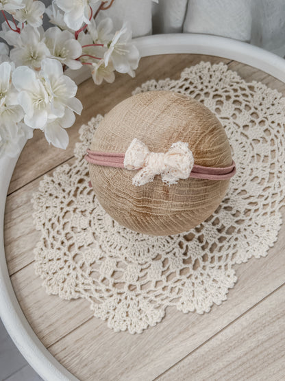 Čelenka mašlička meruňková