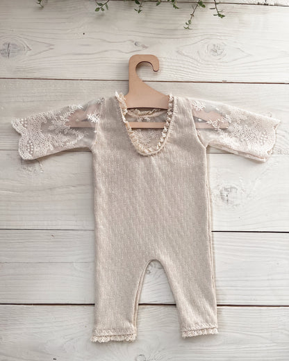 Krajkový overal Mariel přírodní