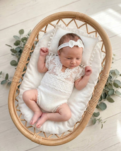 Polštářek s bambulkami