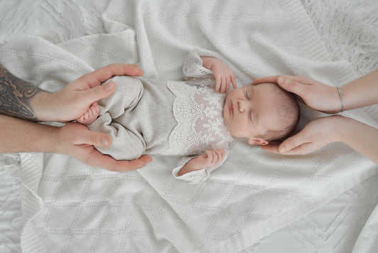 Krajkový overal Mariel přírodní